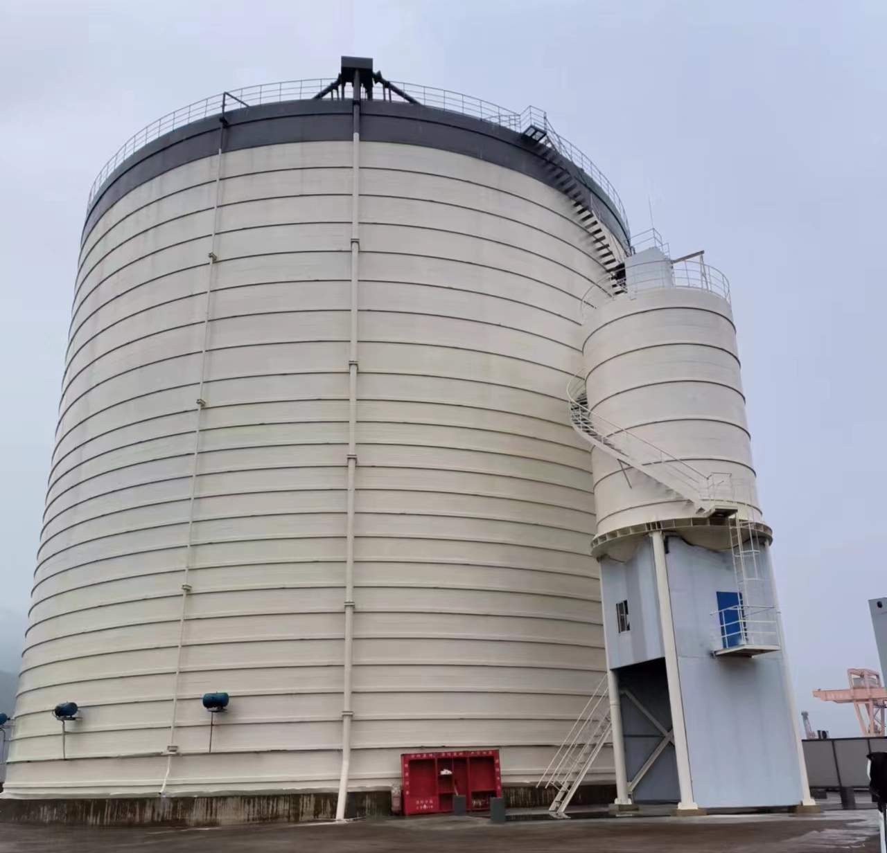 沙洋10万吨水泥钢板库